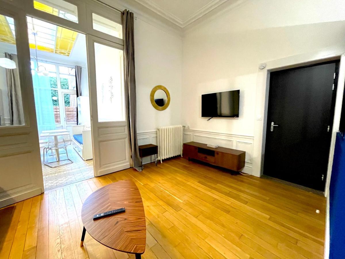 Residence Adam A Part ヴァランシエンヌ エクステリア 写真